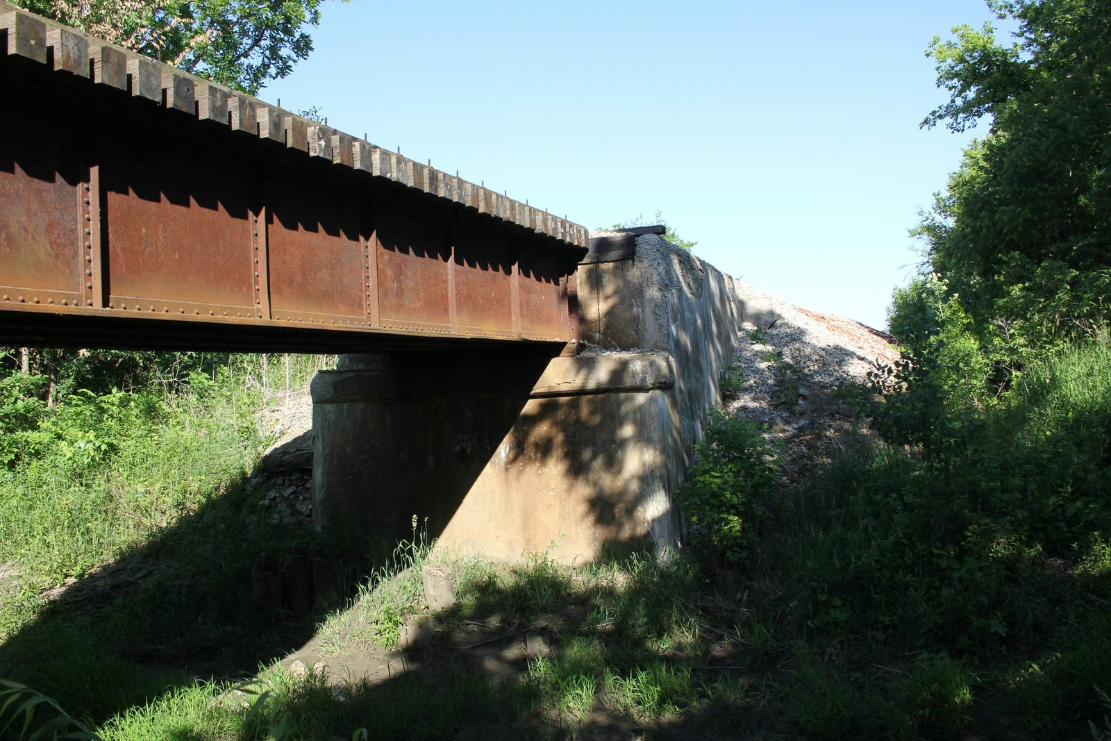 West abutment